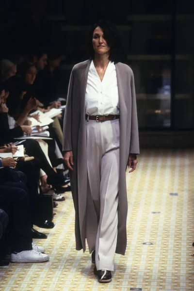 Look 24
